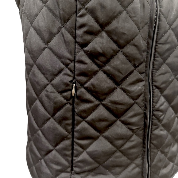 Northern Reflections Black Diamond Stitch Quilted Vest for Layering. Size S - Picture 4 of 8